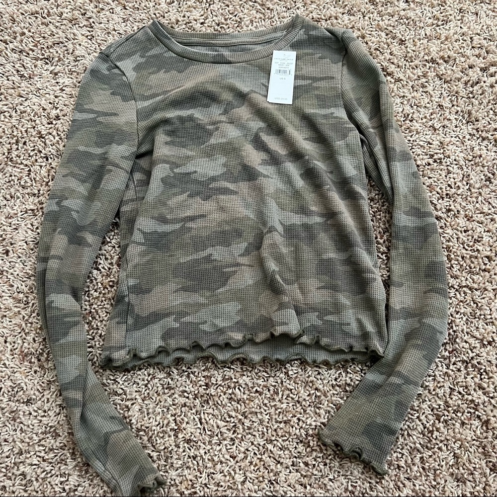 American eagle long sleeve camo waffle shirt NEW WITH TAGS